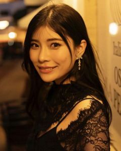 神木丽 日本女演员兼模特，被封神三部曲作品《stats804》女神