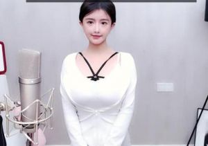 古阿扎直播风波 性感主播复播引发行业反思