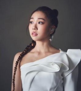 盘点10位魅力混血艾薇女星 多元文化下的日本娱乐风采