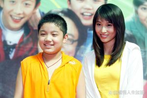 夏河爸爸夏明宇家庭背景 娱乐圈歌手背后的家族传奇与音乐之路